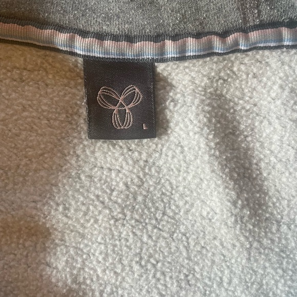 TNA full zip hoodie - Picture 2 of 4